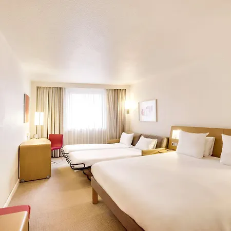 Novotel Atria Nimes Centre Exterior foto